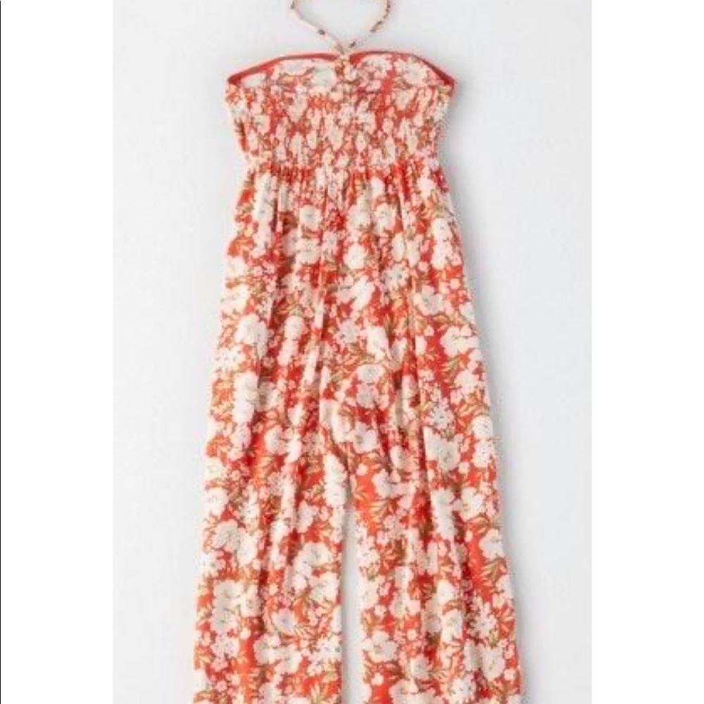 💛American Eagle Floral Jumpsuit